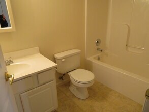 709 Mattern Orchard Dr in Hollidaysburg, PA - Building Photo - Building Photo