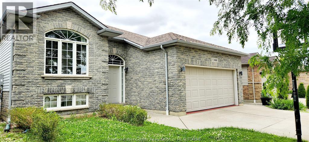 4628 Fontana Ave in Windsor, ON - Building Photo