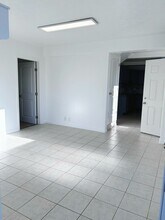 1559 Puolani St in Honolulu, HI - Building Photo - Building Photo