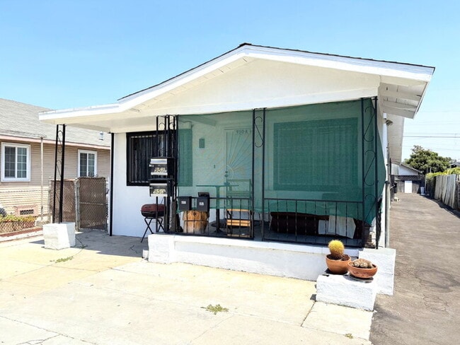 property at 950 Clela Ave