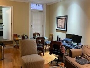 48 Hereford St, Unit GF in Boston, MA - Building Photo - Building Photo