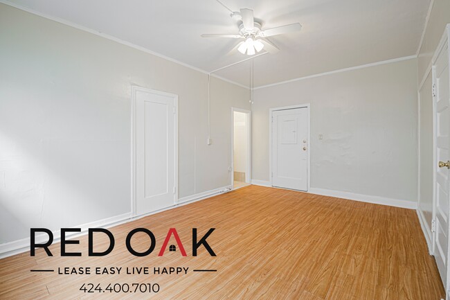 2966 James M Wood Blvd in Los Angeles, CA - Building Photo - Building Photo