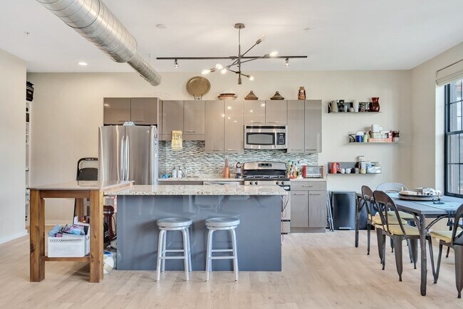 944 Dorchester Ave in Boston, MA - Building Photo - Building Photo