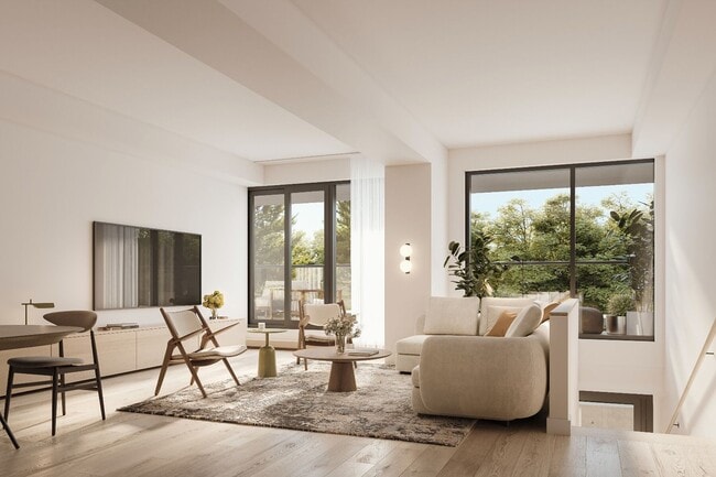 property at 1720-1720 Bayview Ave