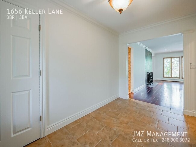 1656 Keller Ln in Bloomfield Township, MI - Building Photo - Building Photo