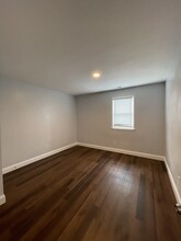 3706 Dolfield Ave, Unit #1 in Baltimore, MD - Foto de edificio - Building Photo