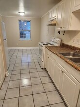 1301 Neelys Bend Rd in Nashville, TN - Building Photo - Building Photo