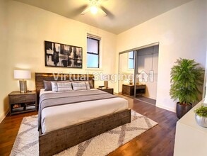 900 W Montrose Ave in Chicago, IL - Building Photo - Building Photo