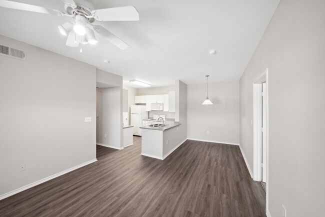 Providence Place Apartment Homes in Denton, TX - Foto de edificio - Building Photo