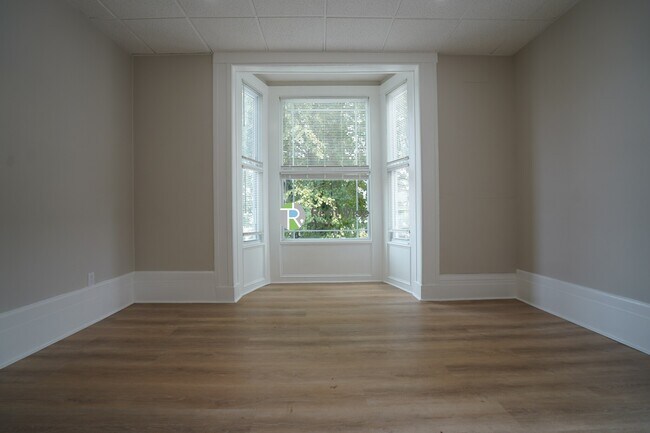 142 Dorchester St in Boston, MA - Building Photo - Building Photo