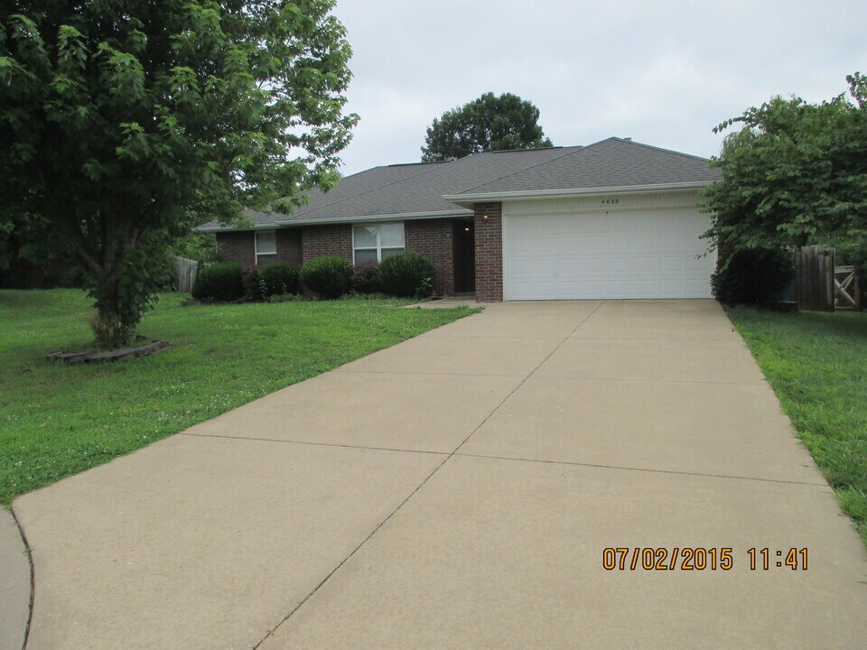 4620 S Falcon Ct in Battlefield, MO - Building Photo