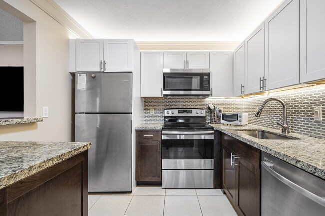 142 Brittany Terrace in Delray Beach, FL - Building Photo - Building Photo