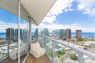 888 Kapiolani Blvd in Honolulu, HI - Building Photo