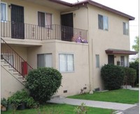 5914-5920 Willowcrest Ave in North Hollywood, CA - Foto de edificio - Building Photo