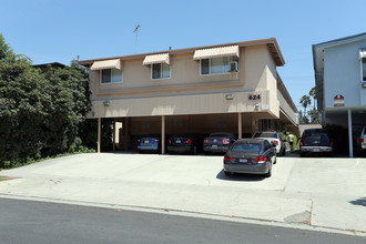 624 N Hayworth Ave in Los Angeles, CA - Building Photo - Primary Photo