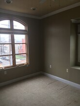 68 S 11th St, Unit 3 in Pittsburgh, PA - Building Photo - Building Photo