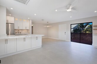 7 Crossings Cir, Unit H in Boynton Beach, FL - Building Photo - Building Photo