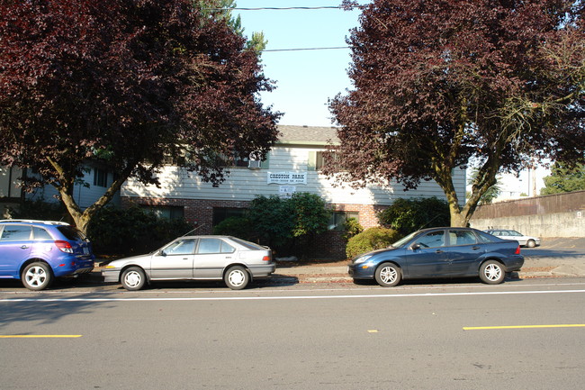 Creston Park in Portland, OR - Foto de edificio - Building Photo