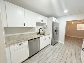 4203 E Yukon St in Tampa, FL - Building Photo - Building Photo