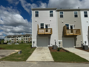 2523 Kasota Ln in Raleigh, NC - Building Photo - Building Photo