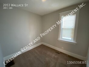 2053 Wallace St in Regina, SK - Building Photo - Building Photo