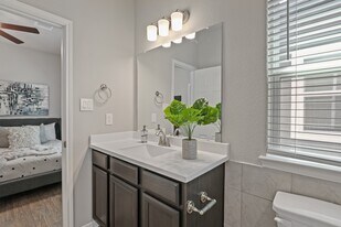 13508 Axel Ln in Houston, TX - Building Photo