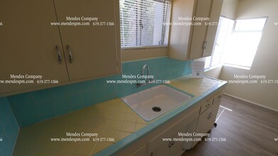 2940 Reynard Way in San Diego, CA - Building Photo - Building Photo