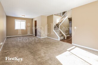 1143 Greensfield Dr in Naperville, IL - Building Photo - Building Photo