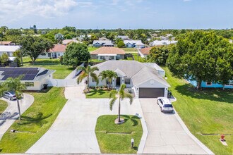 249 SW Aubudon Ave in Port St. Lucie, FL - Building Photo - Building Photo