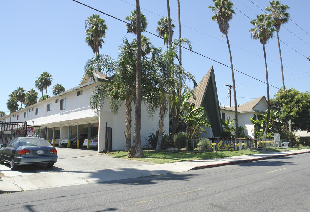 Jade Gardens Apartments in Alhambra, CA - Foto de edificio