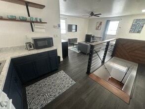 27 Mill St, Unit Suite 2 in Binghamton, NY - Foto de edificio - Building Photo