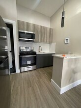 474 Central Ave in Jersey City, NJ - Building Photo - Building Photo
