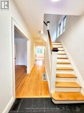 307 Sheldrake Blvd in Toronto, ON - Building Photo - Building Photo