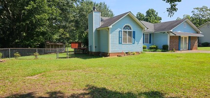 1607 Piedmont Rd in Griffin, GA - Building Photo - Building Photo