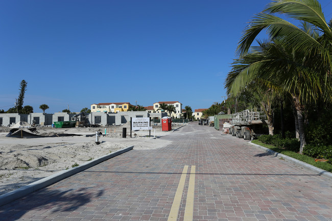 Villas On Antique Row-Phase II in West Palm Beach, FL - Building Photo - Building Photo