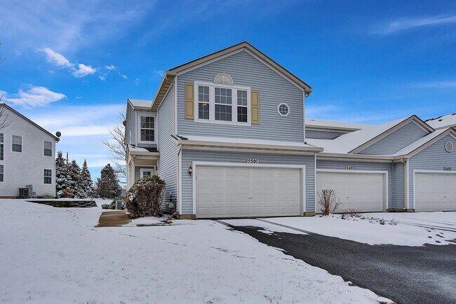 2501 Reflections Dr in Aurora, IL - Building Photo - Building Photo