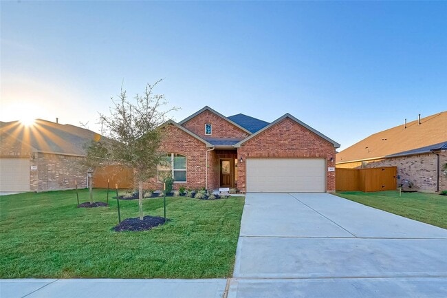983 Golden Willow Ln