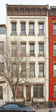 245 Montrose Ave in Brooklyn, NY - Building Photo - Building Photo