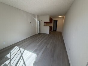 5616 Fair Ave in North Hollywood, CA - Building Photo - Interior Photo