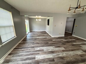 11950 Titania Cir in Indianapolis, IN - Building Photo - Building Photo