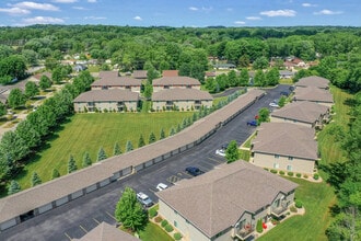 Stone Meadows in Green Bay, WI - Foto de edificio - Building Photo