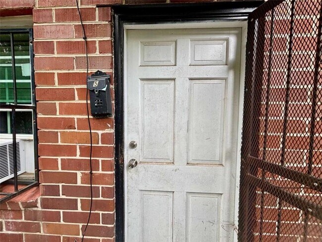 property at 1048 Washington St SW