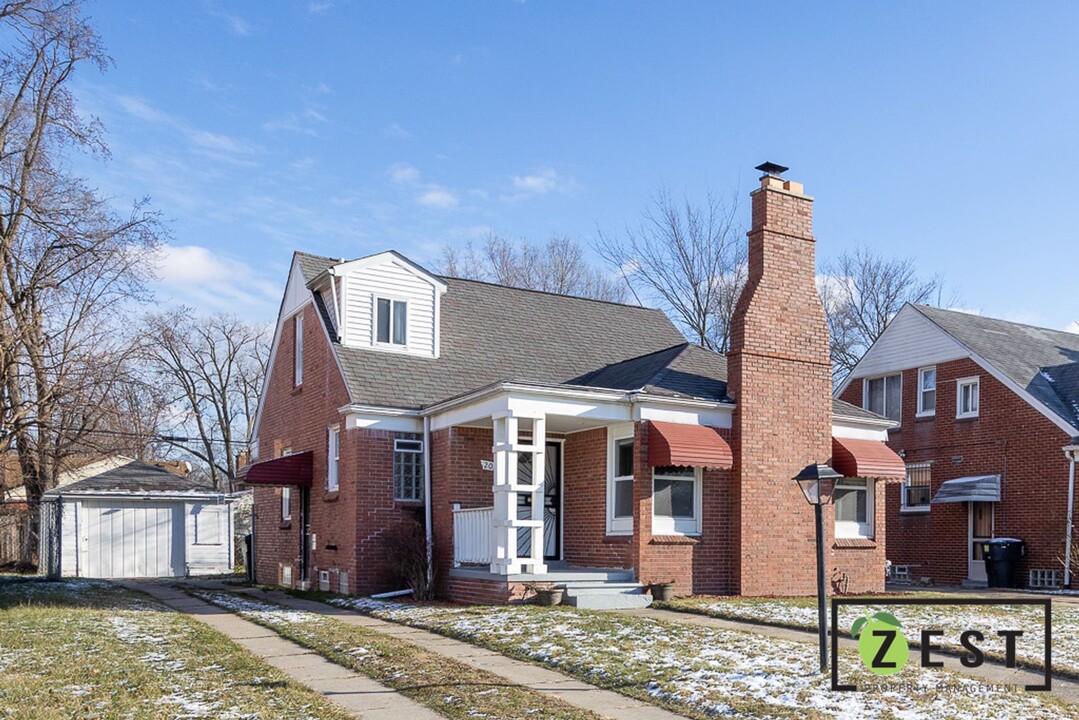 20150 Freeland St in Detroit, MI - Building Photo