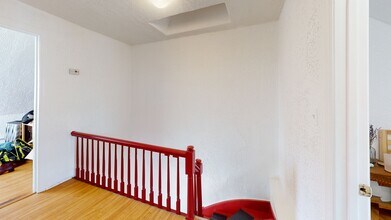 24 Maverick St, Unit 2 in Boston, MA - Building Photo - Building Photo