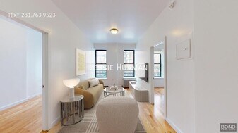 1502 1st Ave in New York, NY - Building Photo