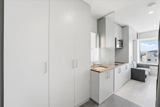 190 ACADEMY St in Jersey City, NJ - Building Photo - Building Photo