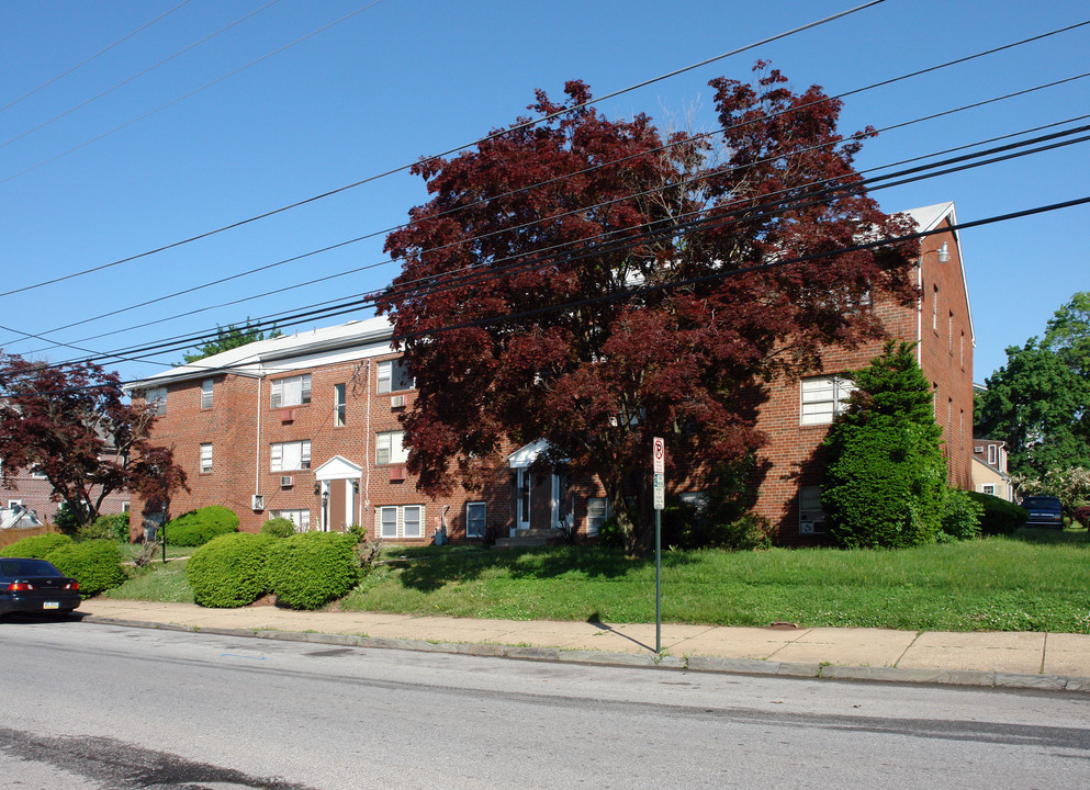 FREEDLEY COURT APARTMENTS in Norristown, PA - Building Photo