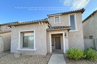 2415 N 83rd Dr in Phoenix, AZ - Building Photo