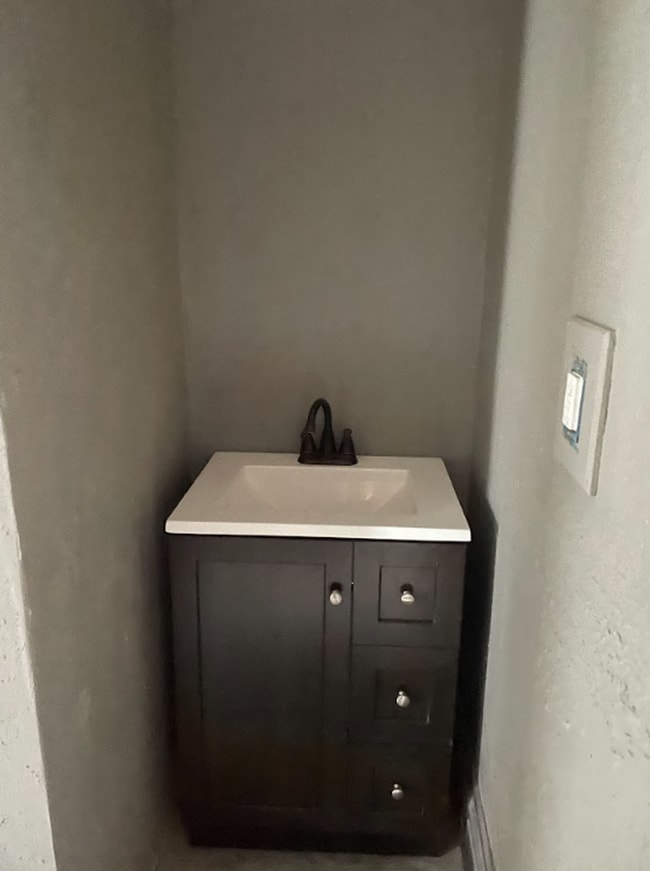 property at 216 N Lynn St