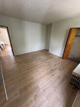 1912 Johnson St in Braddock, PA - Building Photo - Building Photo